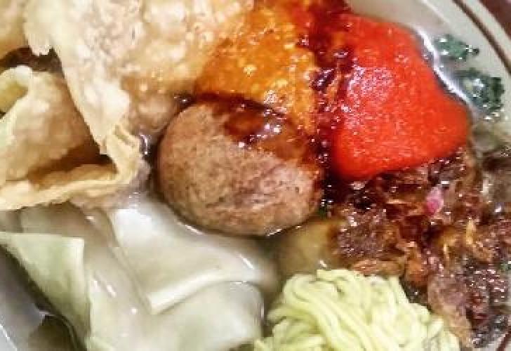 Bakso Subur Ae: Rasa yang Menghiasi Setiap Sudut Cilacap